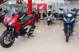 Fim de Ano Cometa Motocenter: Cobrimos qualquer preço da concorrência Fim de Ano Cometa Motocenter: Cobrimos qualquer preço da concorrência