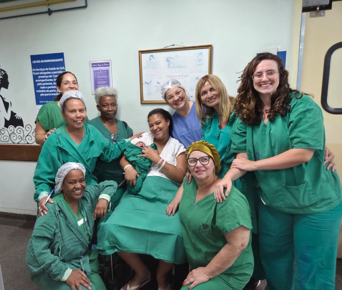 Dois bebês nascem no primeiro minuto de 2026 no Rio de Janeiro