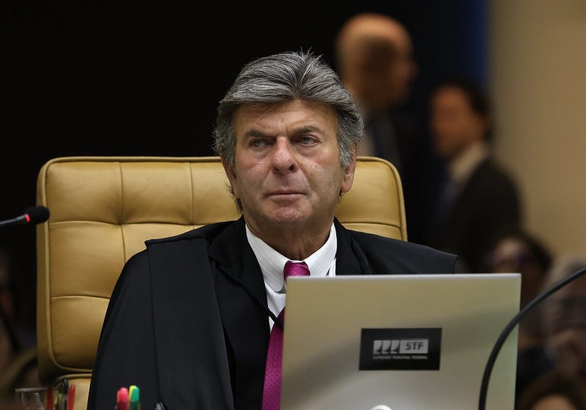 Luiz Fux é diagnosticado com pneumonia dupla