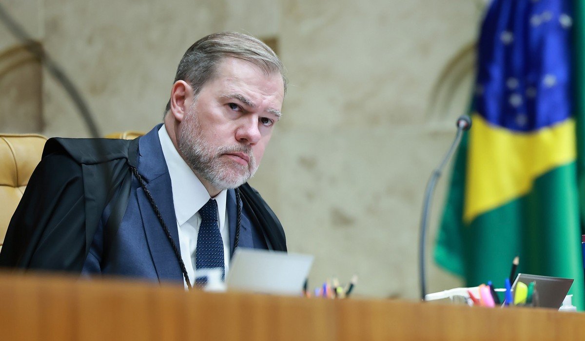 Após vazamento, Toffoli derruba sigilo de depoimentos sobre o Banco Master