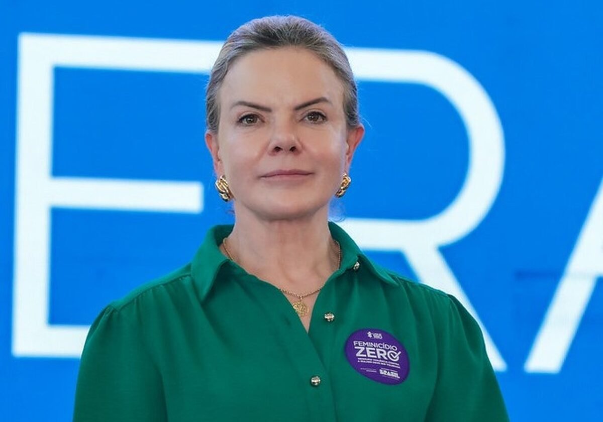 Gleisi Hoffmann confirma pré-candidatura ao Senado pelo Paraná