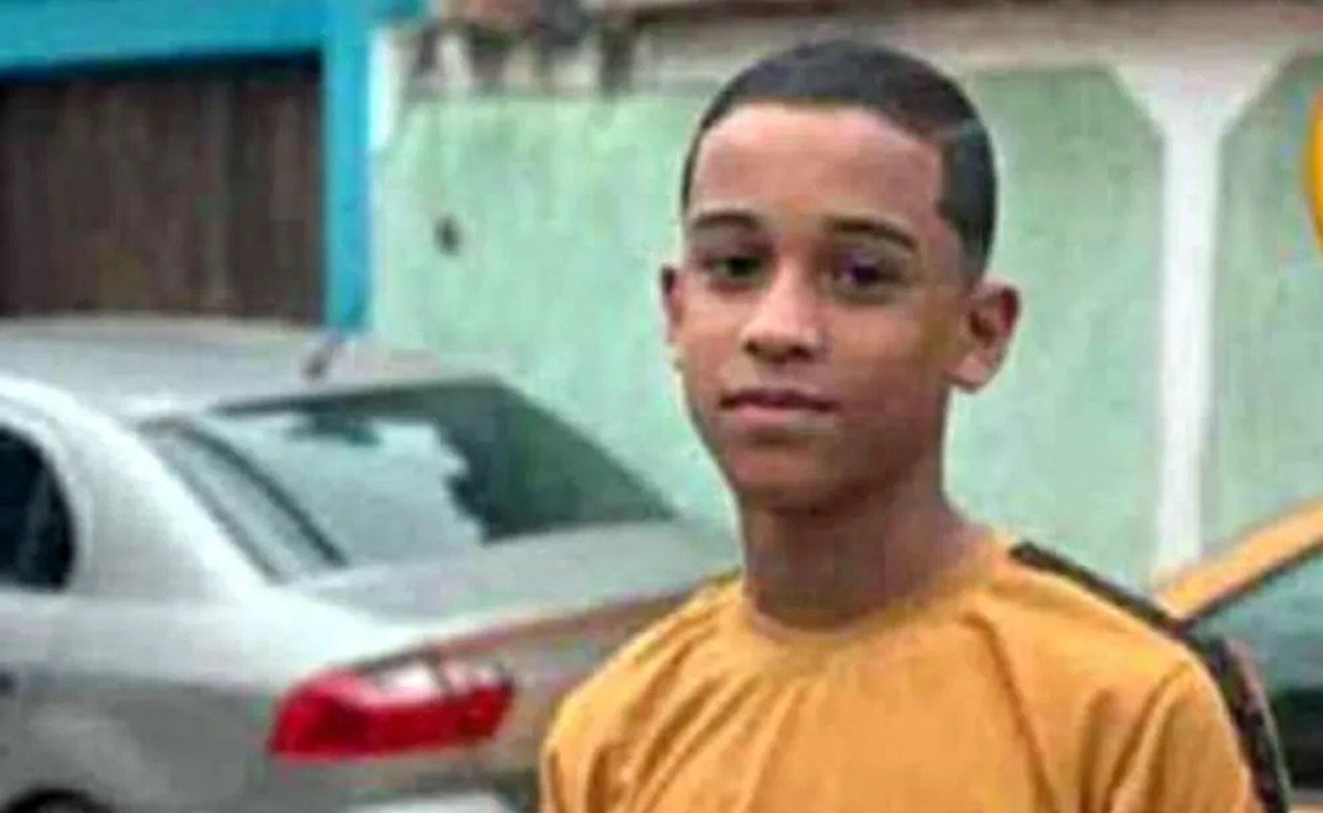 Júri popular de PMS envolvidos na morte do estudante Thiago Flausino é adiado
