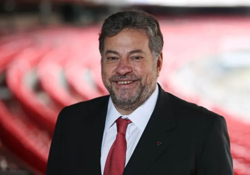 Casares é afastado da presidência do São Paulo após aprovação de pedido de impeachment