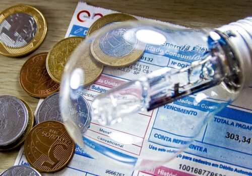 Conta de luz: Aneel mantém bandeira verde em fevereiro