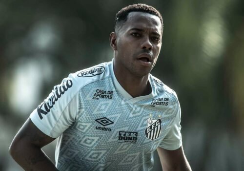Justiça reduz pena de Robinho em 160 dias por estudo e trabalho na prisão
