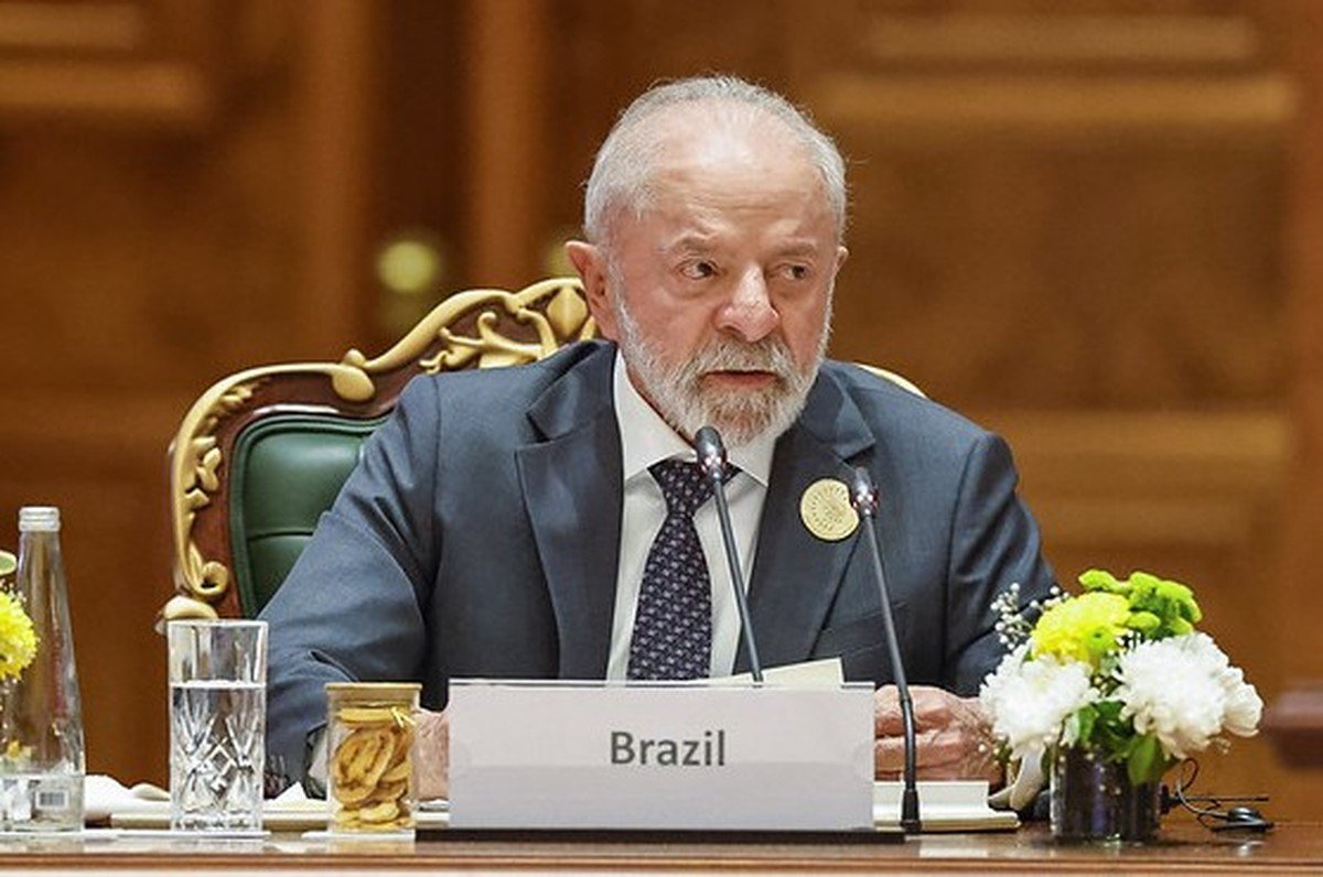 Lula diz que uso desregulado da IA ameaça democracias ao distorcer  processos eleitorais