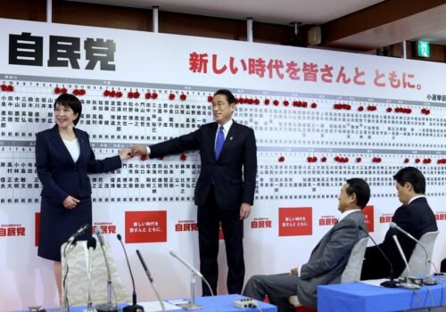 Partido governista garante maioria qualificada no Parlamento do Japão