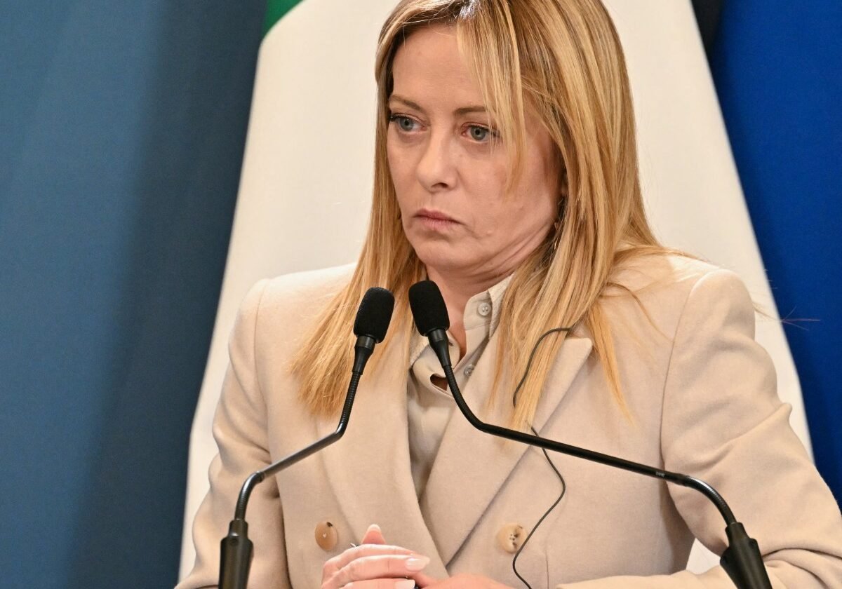 Meloni e COI condenam violência em Milão após protestos contra os Jogos Olímpicos de Inverno