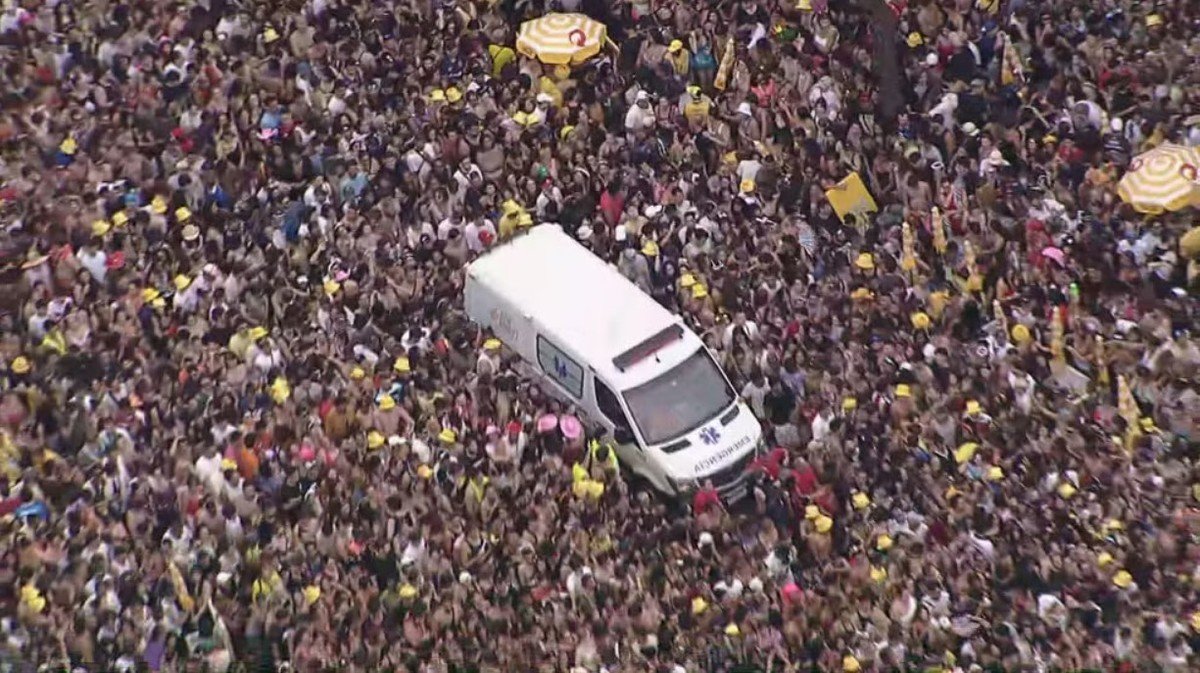 Superlotação em bloco de Calvin Harris na Consolação provoca mal-estar e atendimentos médicos em SP