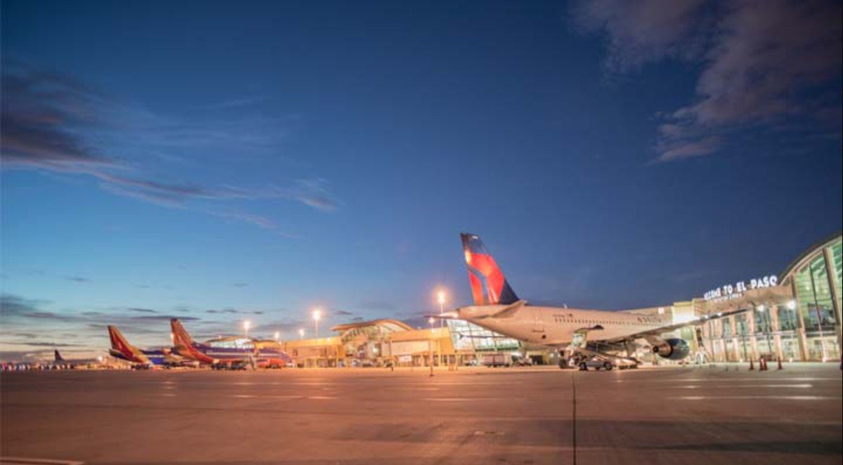 Aeroporto nos EUA perto da fronteira com o México, suspende voos por 10 dias devido a 'segurança'