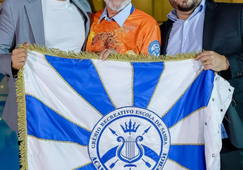 Partido aciona TSE contra Lula por suposta campanha antecipada no Carnaval do Rio