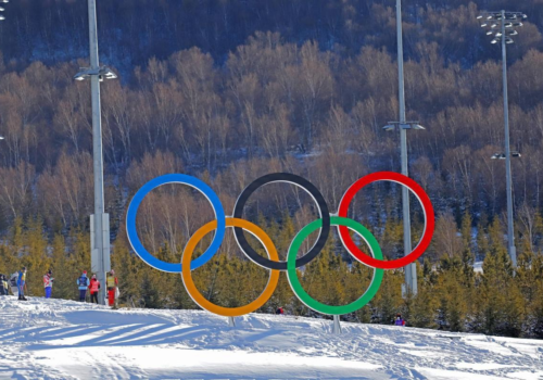 Jogos Olímpicos de Inverno: primeiro dia tem zebras e recorde