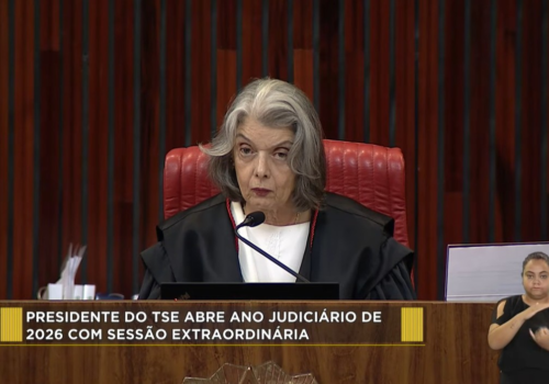 Cármen Lúcia defende Código de Conduta em abertura do ano judiciário do TSE