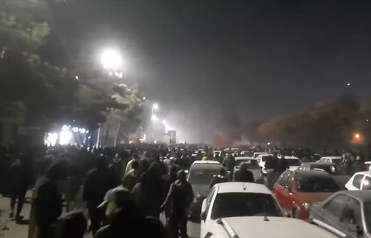 Irã diz estar pronto para considerar concessões por acordo nuclear com os EUA