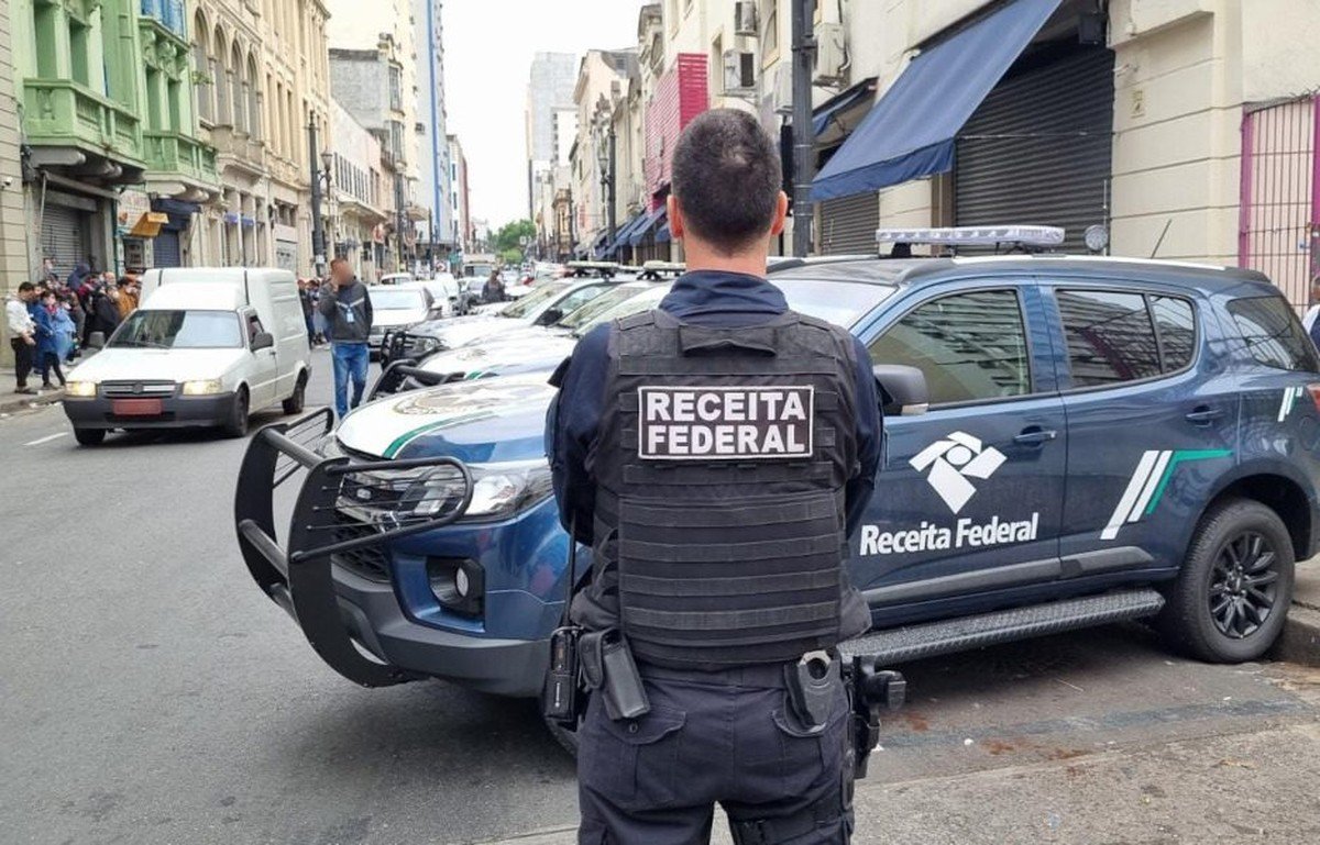 Sindicato de auditores da Receita critica divulgação de servidores investigados