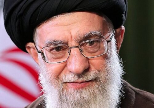 Trump diz que aiatolá Ali Khamenei morreu após ataque dos EUA e Israel