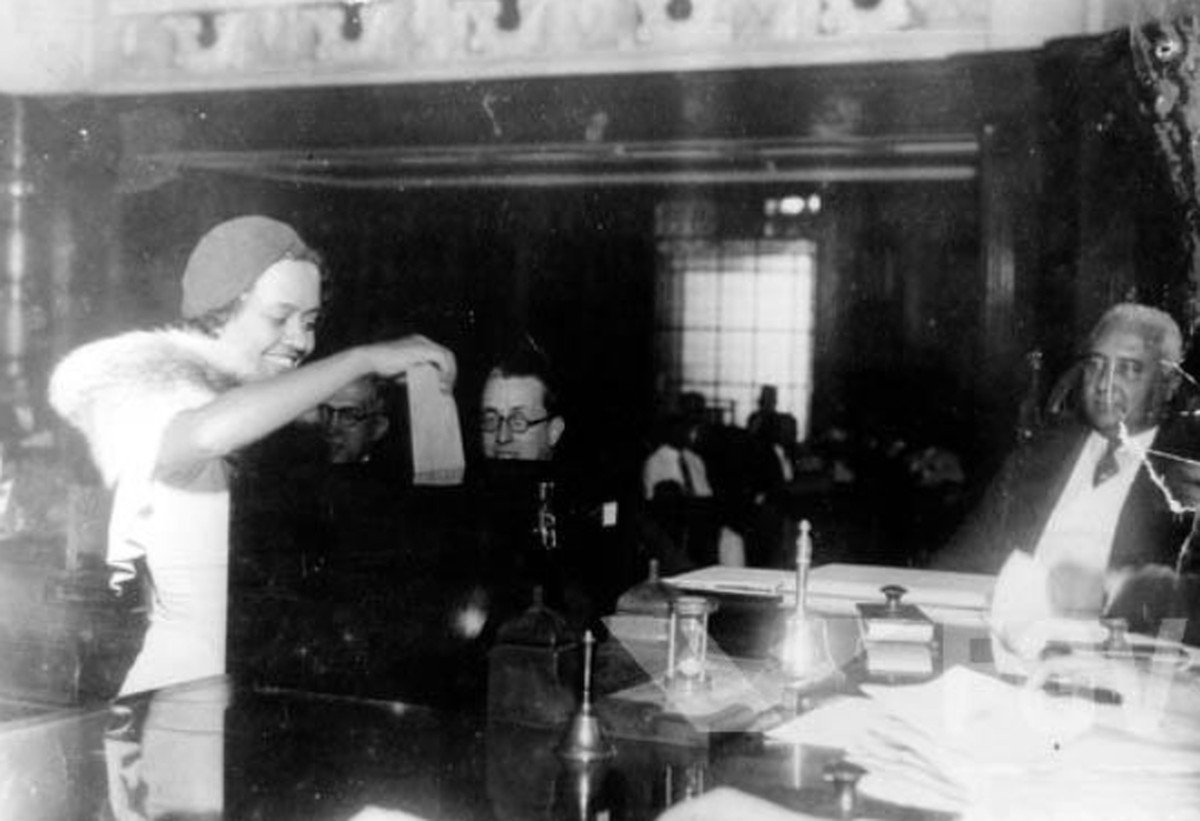 94 anos do voto feminino no Brasil: a conquista e os desafios ainda pendentes