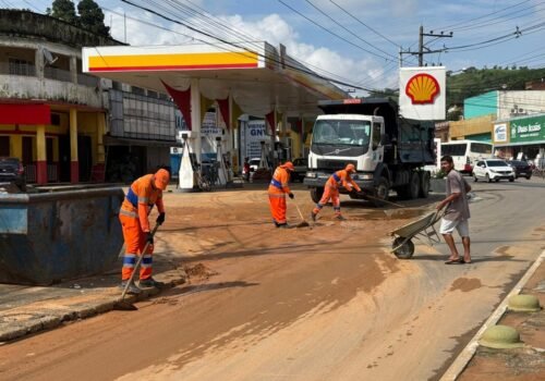 Temporal provoca estragos em Nova Iguaçu, na Baixada Fluminense