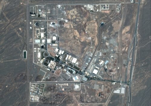 EUA e Israel realizam ataque contra instalações nucleares de Natanz, no Irã