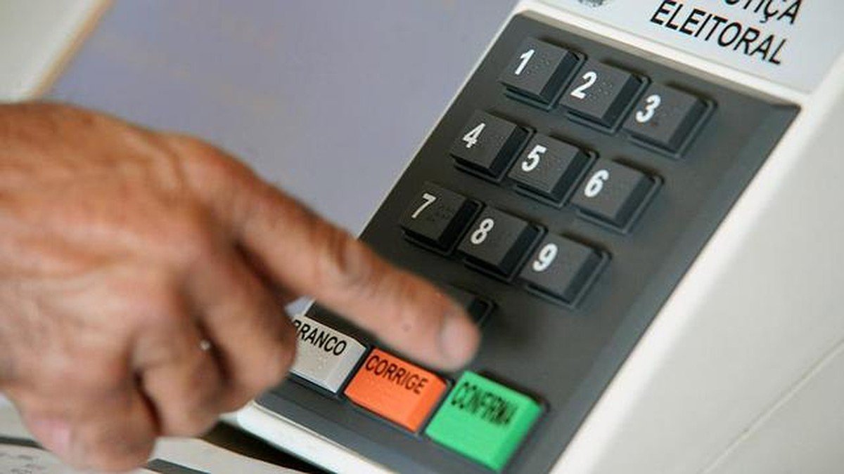 Eleição direta ou indireta? Entenda o impasse que divide o STF sobre governo do RJ