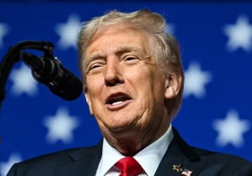 É #FAKE que Trump tenha suspendido a entrada de brasileiros após Lula cancelar visto de seu assessor