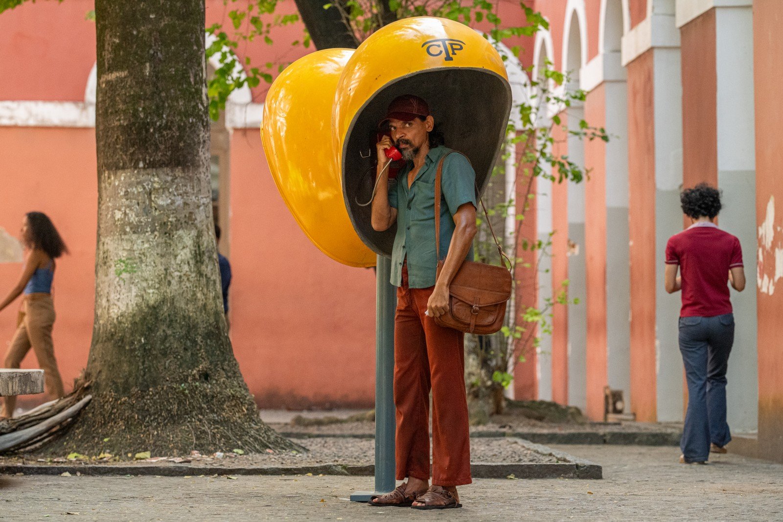 Kaiony Venâncio em 'O Agente Secreto'. — Foto: Divulgação