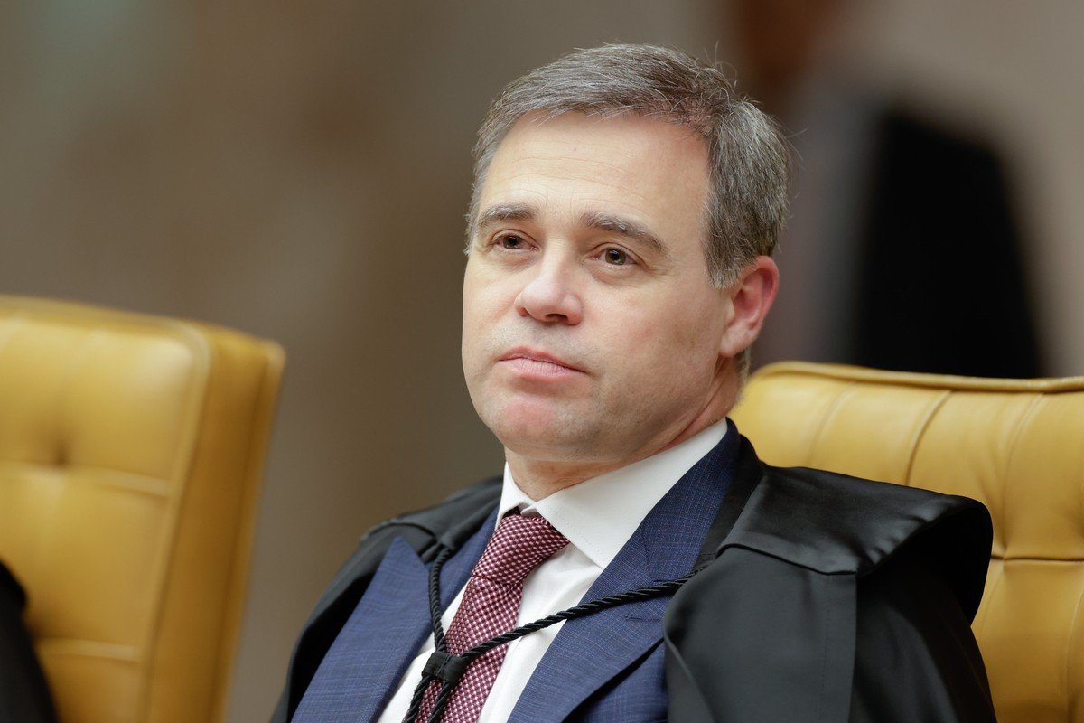 Mendonça suspende acesso da CPMI do INSS a material sigiloso de Vorcaro