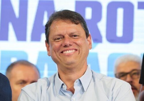 Datafolha: Tarcísio lidera todos os cenários de intenção de voto para o governo de SP