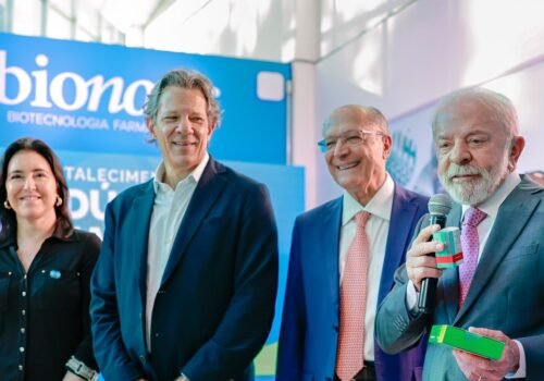 Lula vai a São Paulo com equipe econômica e testa palanque para 2026