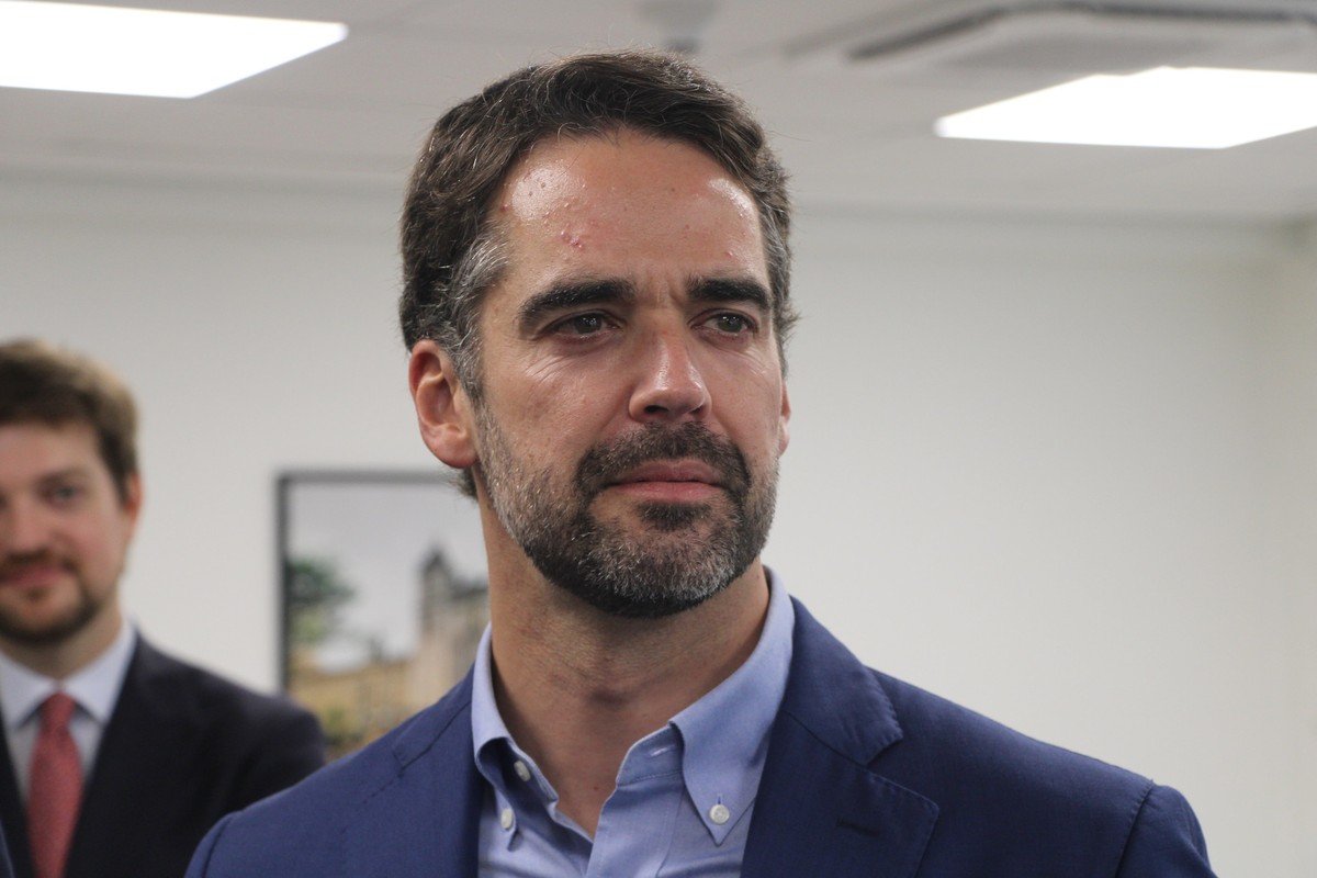 Leite se distancia de Caiado e diz ser único presidenciável de centro no PSD