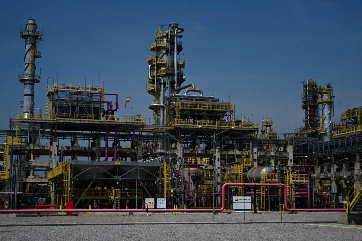 EUA devem 'se preparar' para preço do petróleo atingir US$ 200 por barril, diz Irã