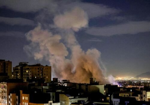 Israel ataca sede de emissora da TV estatal do Irã