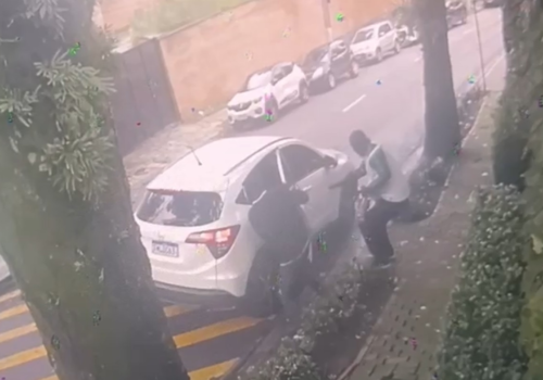 'Caiu, caiu, vaza': quadrilha foge após ser alertada sobre polícia em assalto no Morumbi (SP)