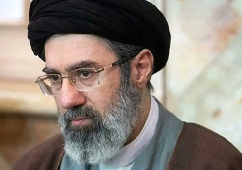 Filho de Ali Khamenei, Mojtaba Khamenei é nomeado novo líder supremo do Irã