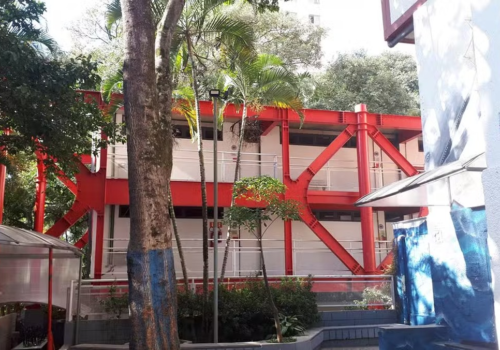 'Ranking' de alunas e mensagens misóginas levam a debate em escola de elite em SP