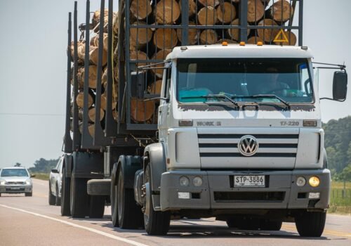 Governo prepara pacote de medidas para impedir greve de caminhoneiros