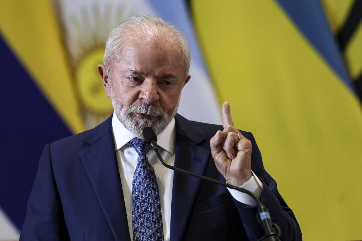 Lula e presidente da Espanha conversam por telefone e defendem fim rápido da guerra no Oriente Médio