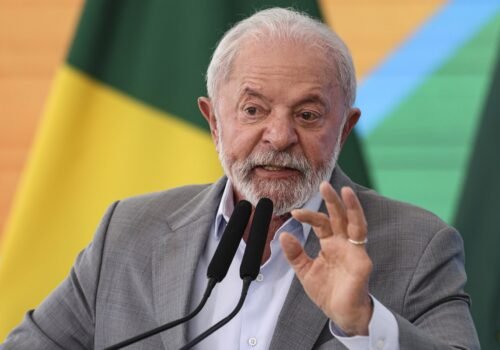 Lula cancela viagem para a posse do novo presidente do Chile