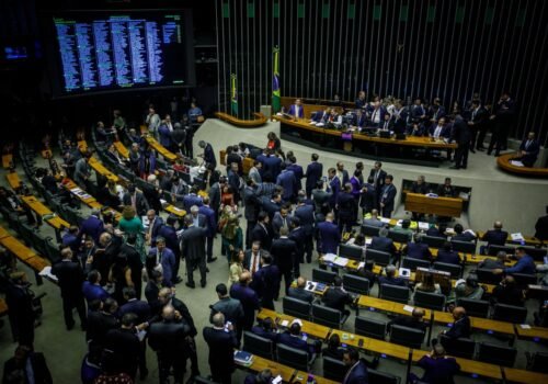 Gerontocídio: Câmara aprova pena de até 40 anos para homicídio de idosos