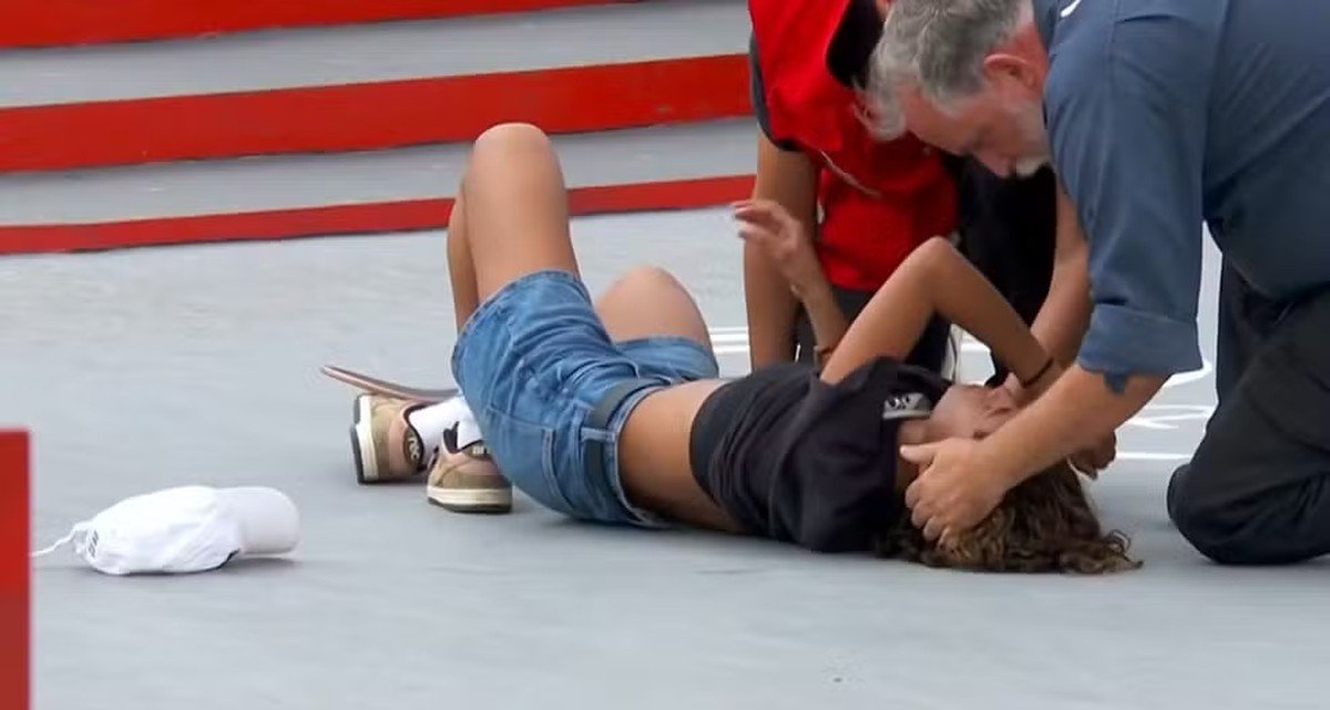 Rayssa Leal cai e fica em 4º lugar no Mundial de Skate Street em São Paulo