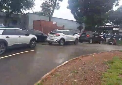 Trânsito em frente do Aeroporto de Congonhas, em SP, vira reclamação entre motoristas; veja vídeo