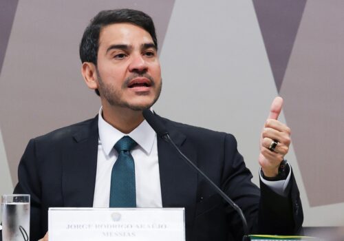 CCJ aprova Messias para vaga no Supremo