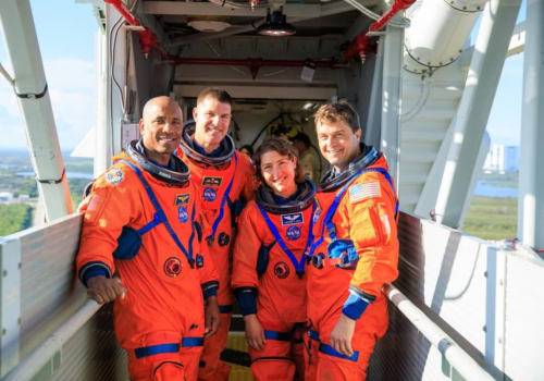 NASA confirma que astronauras da Artemis II estão em bom estado de saúde