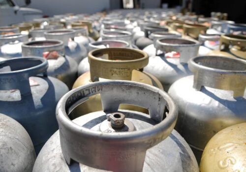 Petrobras anula o ágio pago no último leilão de gás de cozinha, o GLP