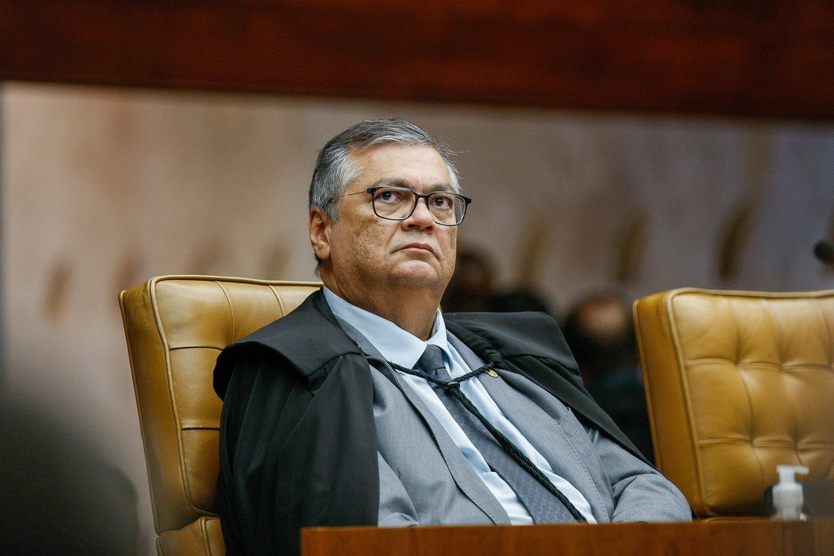 Flávio Dino defende mudanças no Código Penal para punir corrupção na Justiça