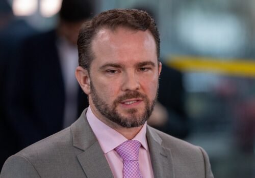 Governo avalia uso do FGTS como garantia para refinanciamento de superendividados