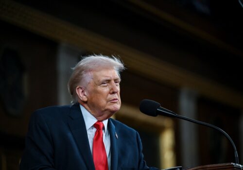Trump diz que tem direito de discordar do papa Leão XIV
