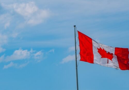 Com políticas de Trump, Canadá vira destino preferido para intercambistas brasileiros