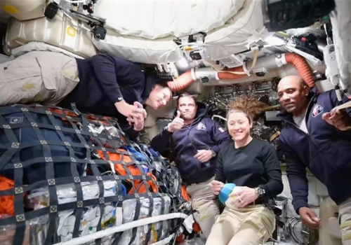 Astronautas da Artemis II se tornarão os humanos a viajarem mais longe da Terra na história