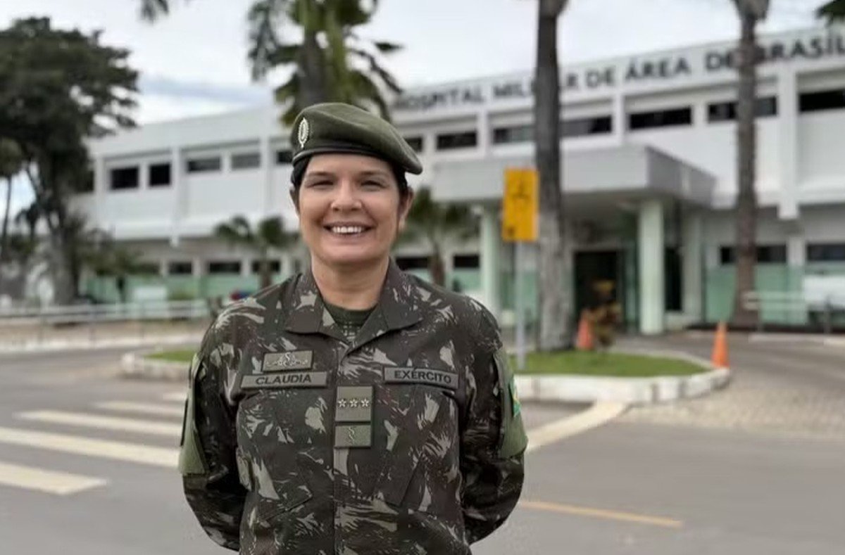Lula assina ato de promoção de primeira mulher general na história do Exército